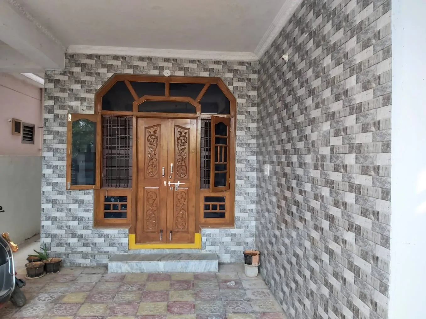 2BHK 
