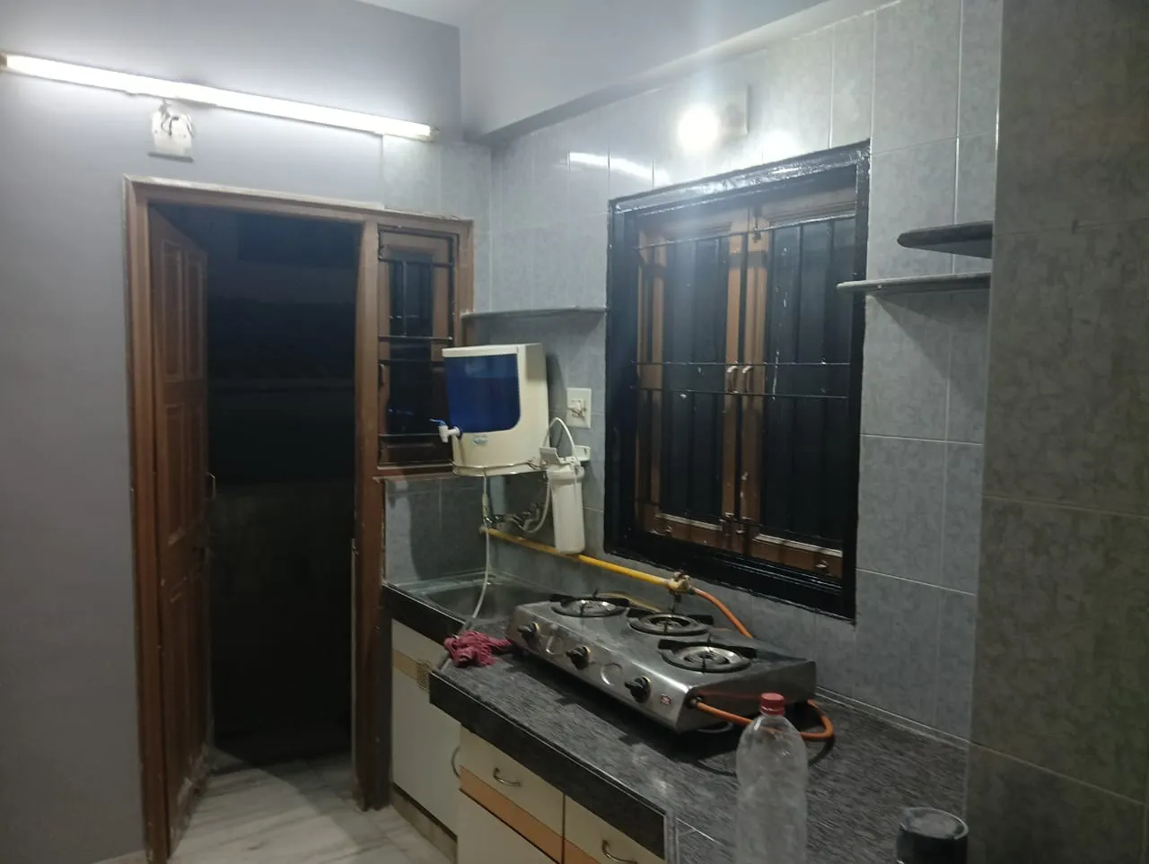 2 BHK Flat in Satellite