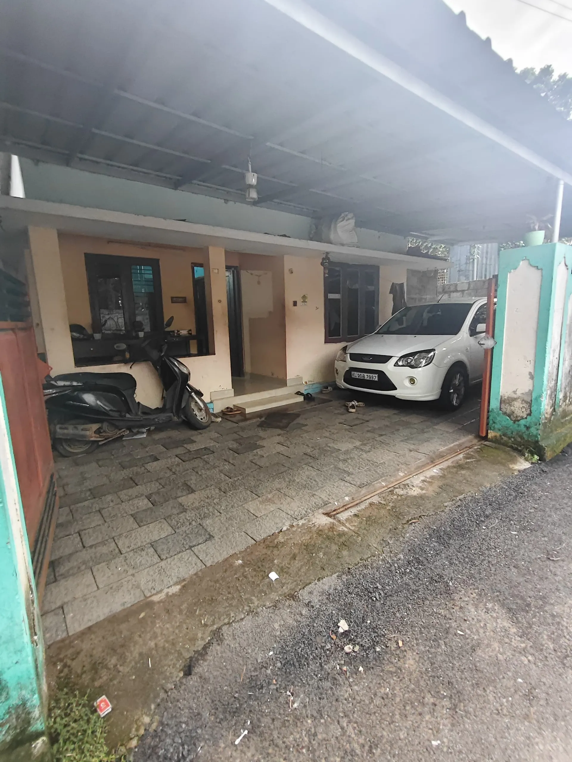 4.5 cent + 750 sqft house for sale Trivandrum Monvila