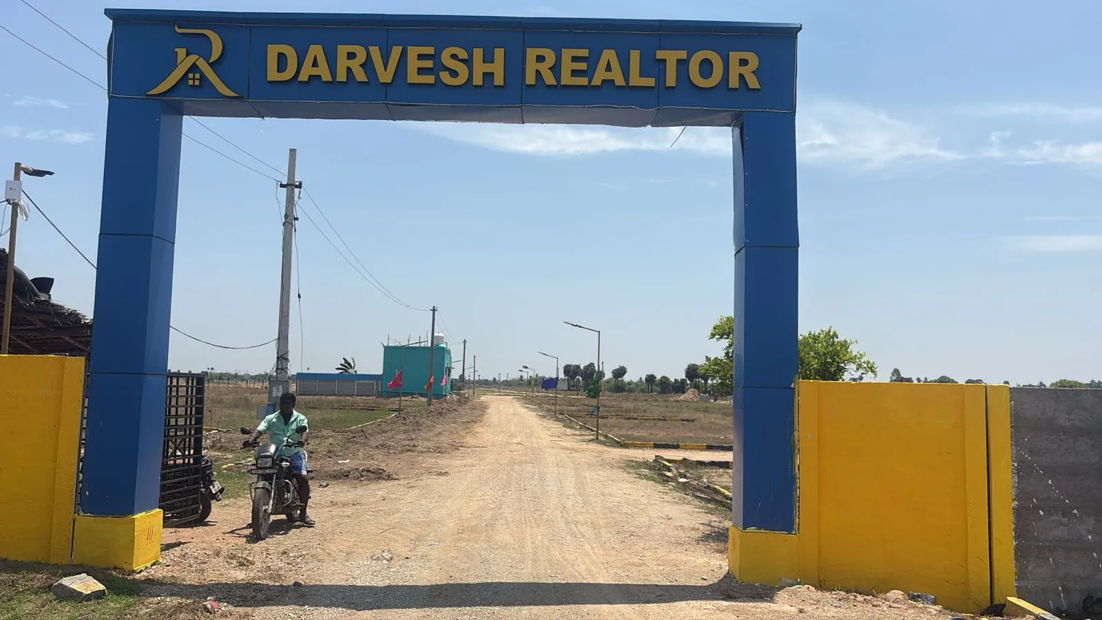 • Residential Dtcp&Rera Plots for sale in Darvesh Aero Garden at ThakkolamTown