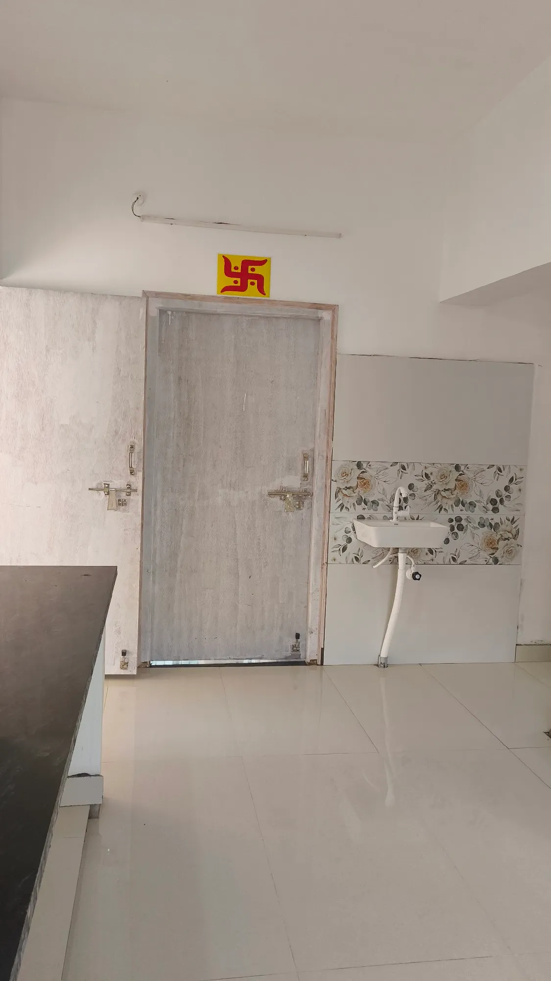 2 BHK flat for rent ( Madhur Anand) Sondip
