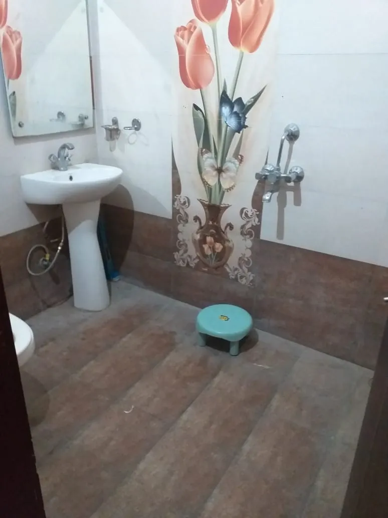 3BHK builder flat for rent