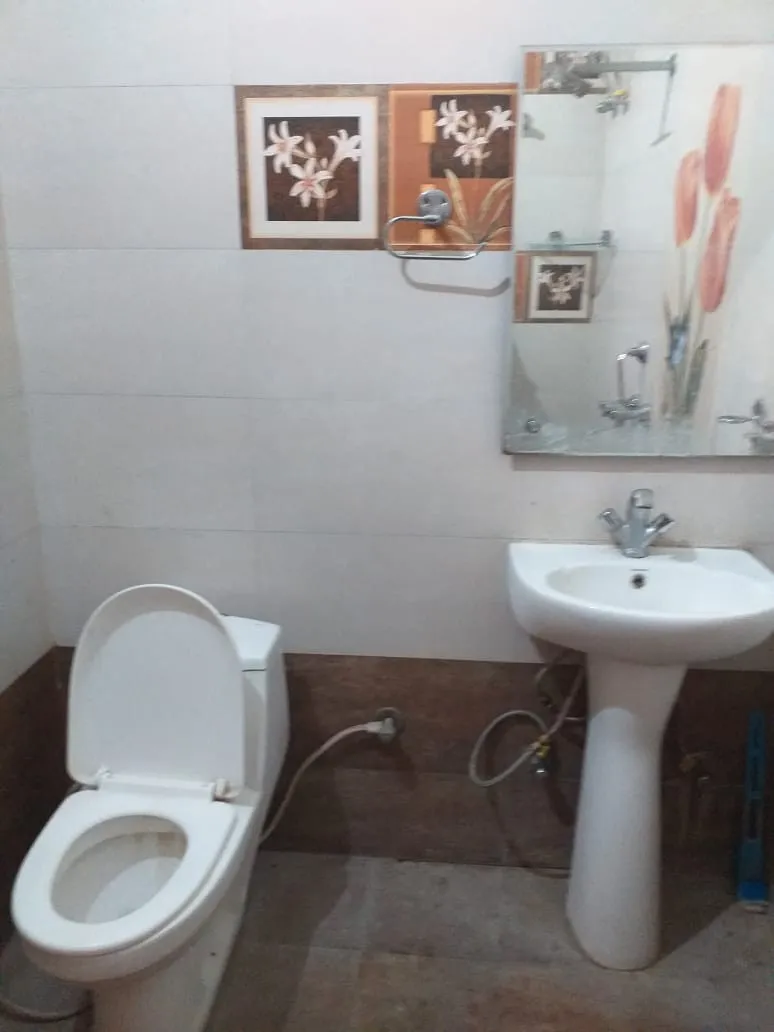 3BHK builder flat for rent