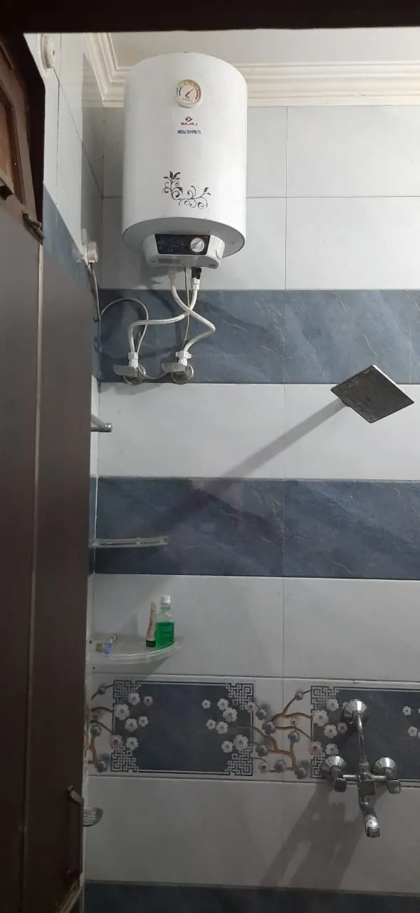 3BHK BUILDER FLAT 2