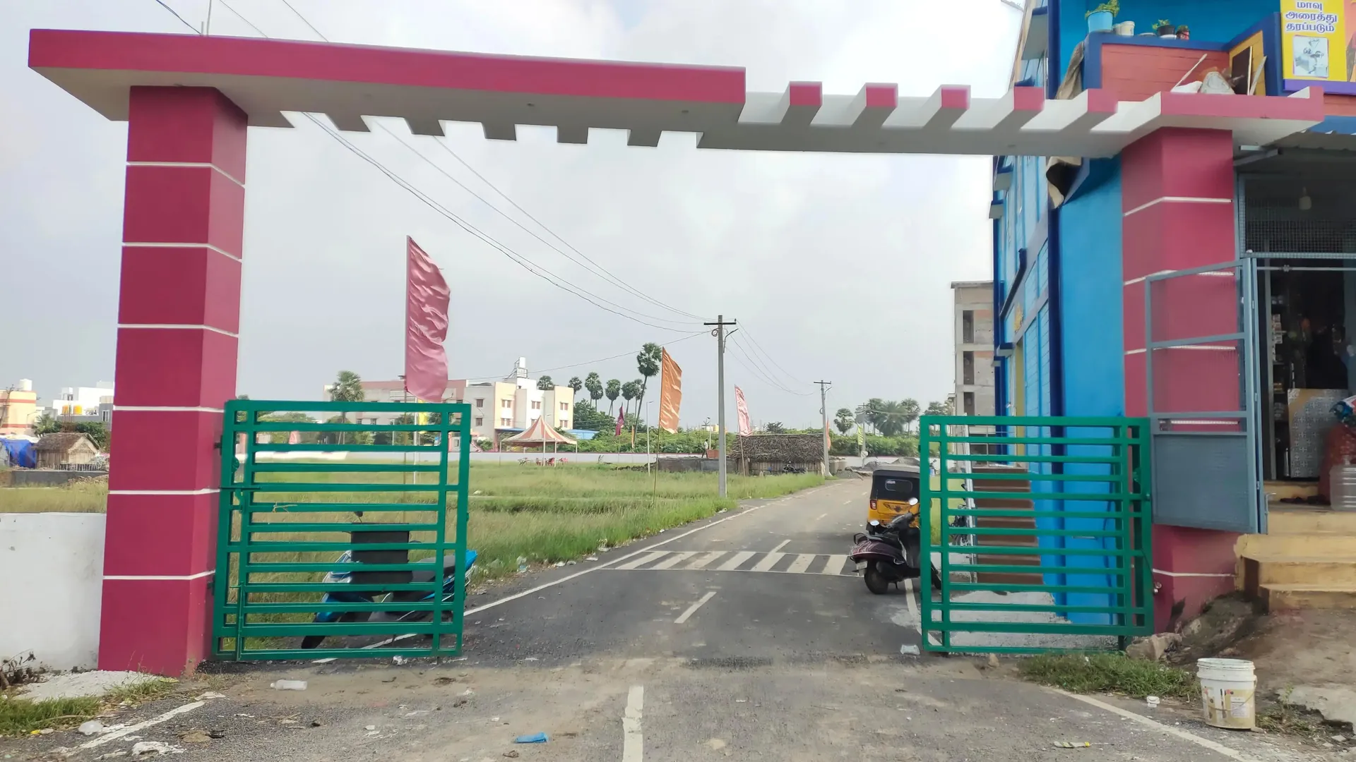 LAND INDIVIDUAL HOUSE SALES IN REDHILLS 3