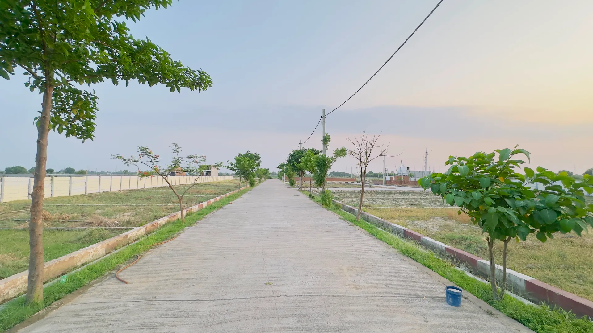 100 Gaj Plot for sale nearby KGI College, Tatiyaganj
