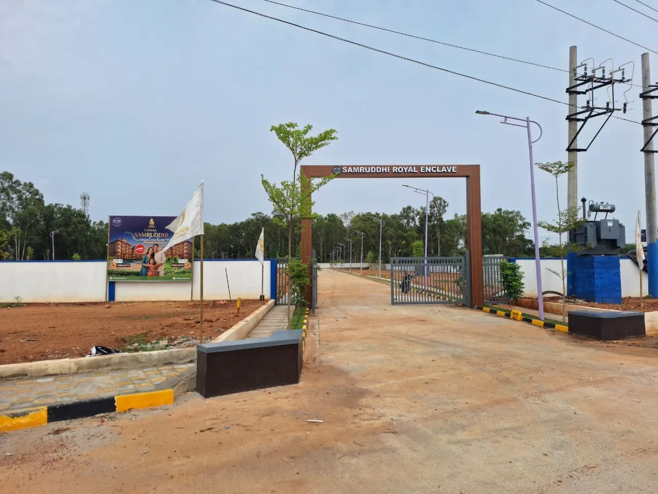 Erayaa Samrudhi Royal Enclave 3