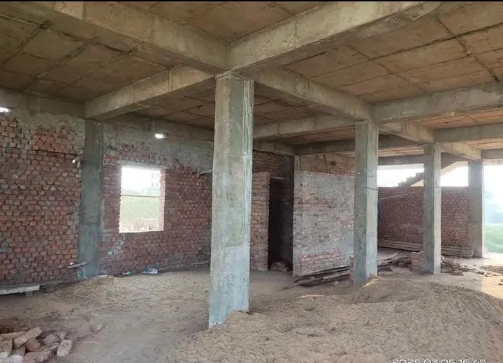 URGENT SALE SEMI FINISHED HOUSE 3