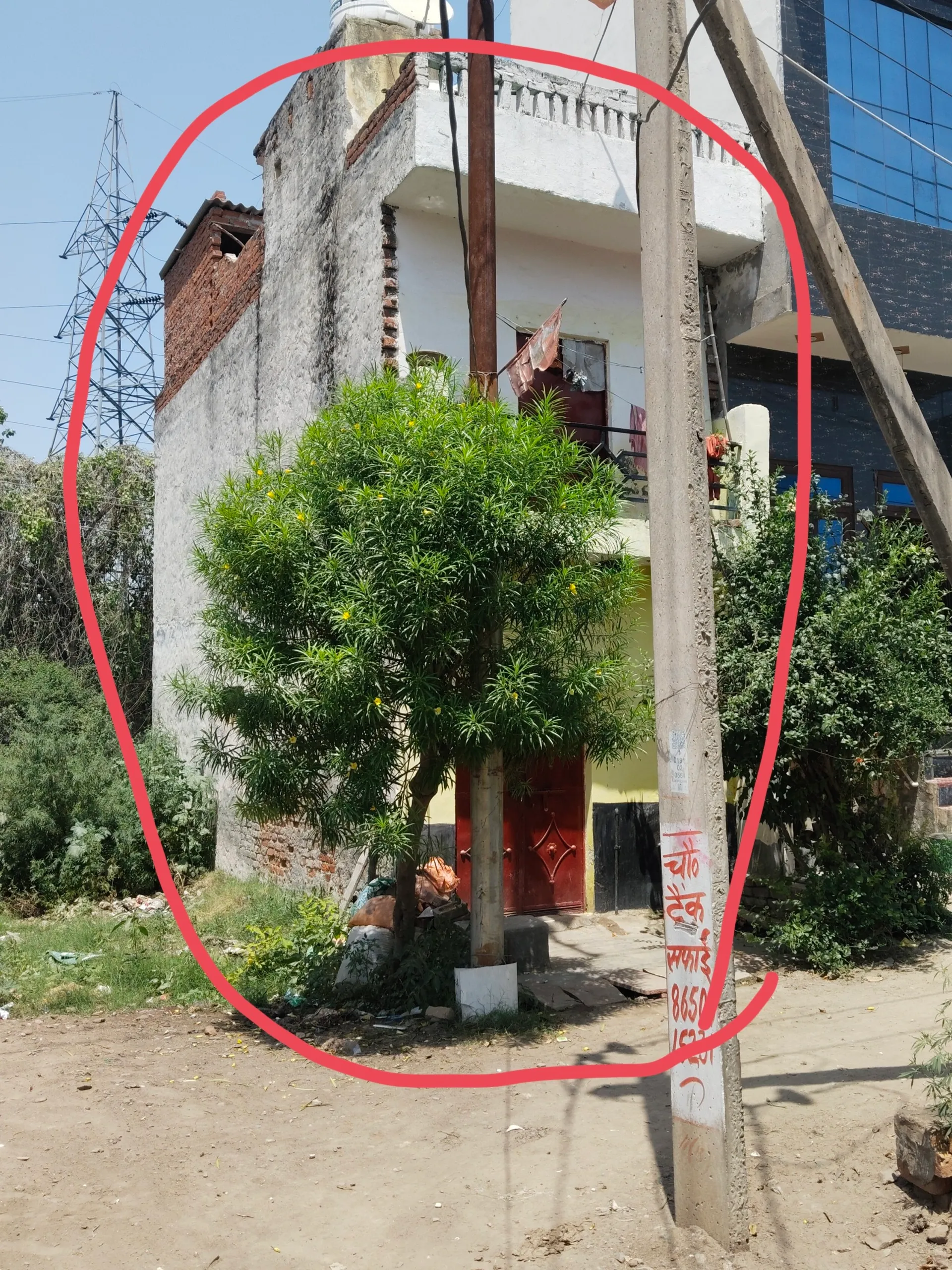 Independent 2-Room House for Sale on Modinagar Road