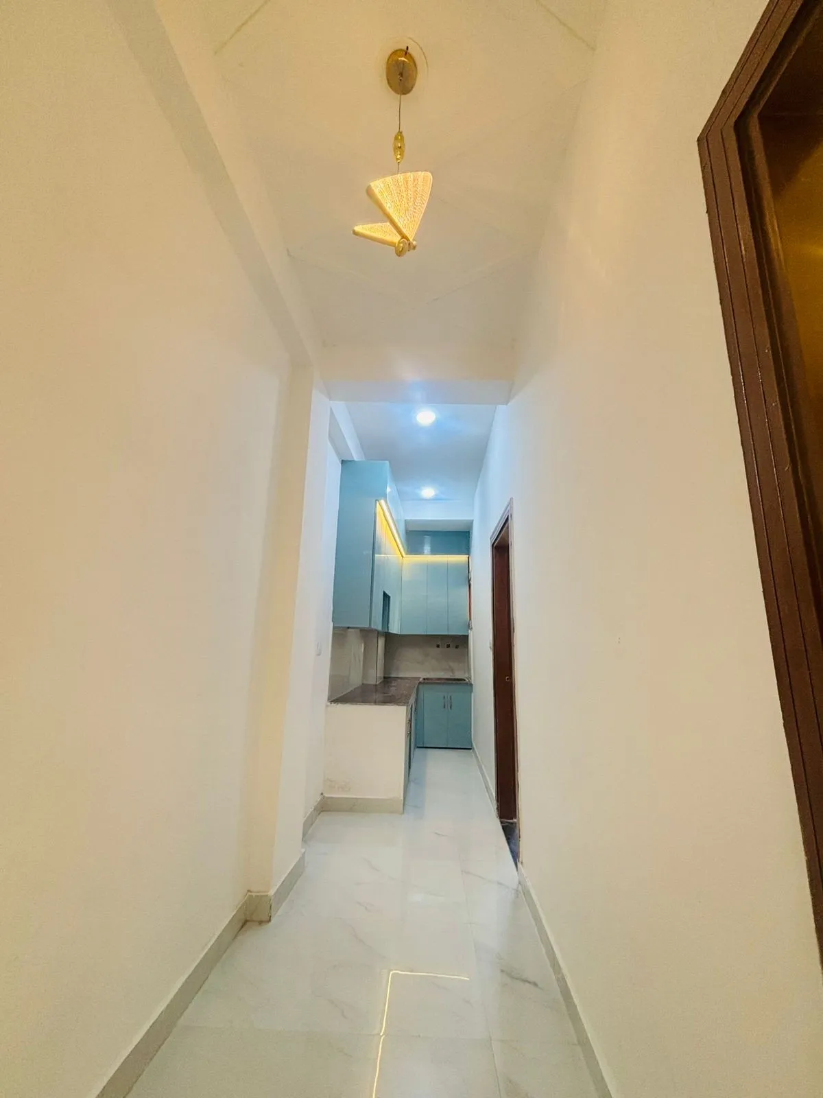 3BHK FLOOR SLF VED VIHAR