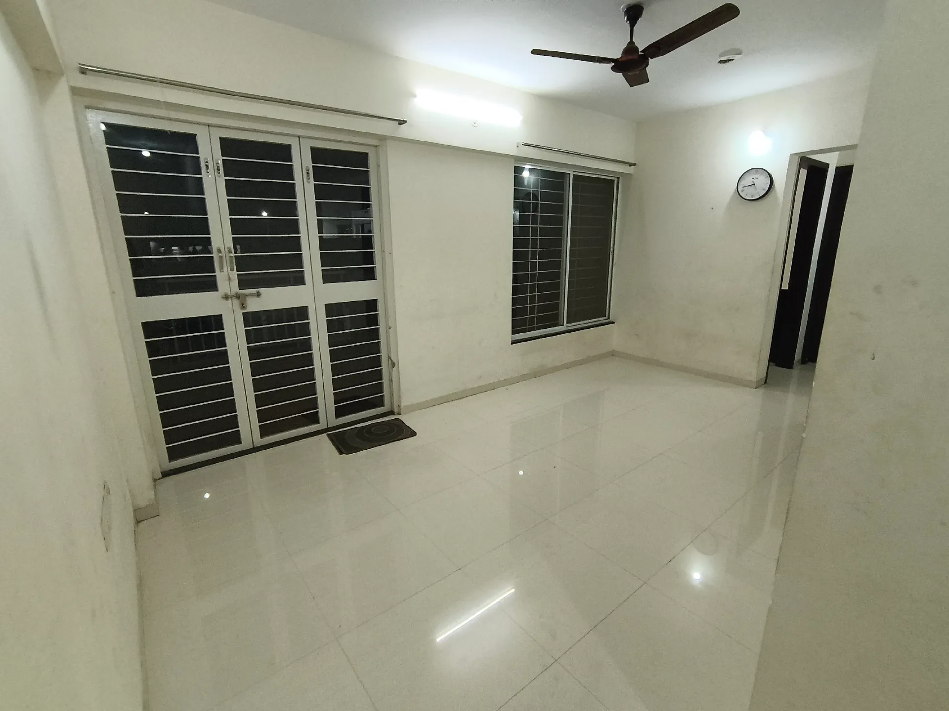 2bhk on rent for bachelors and family. 3