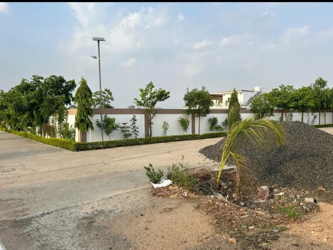 Fully equipped residential farmhouse & plots  Location: Neelbad | ratibad |  2