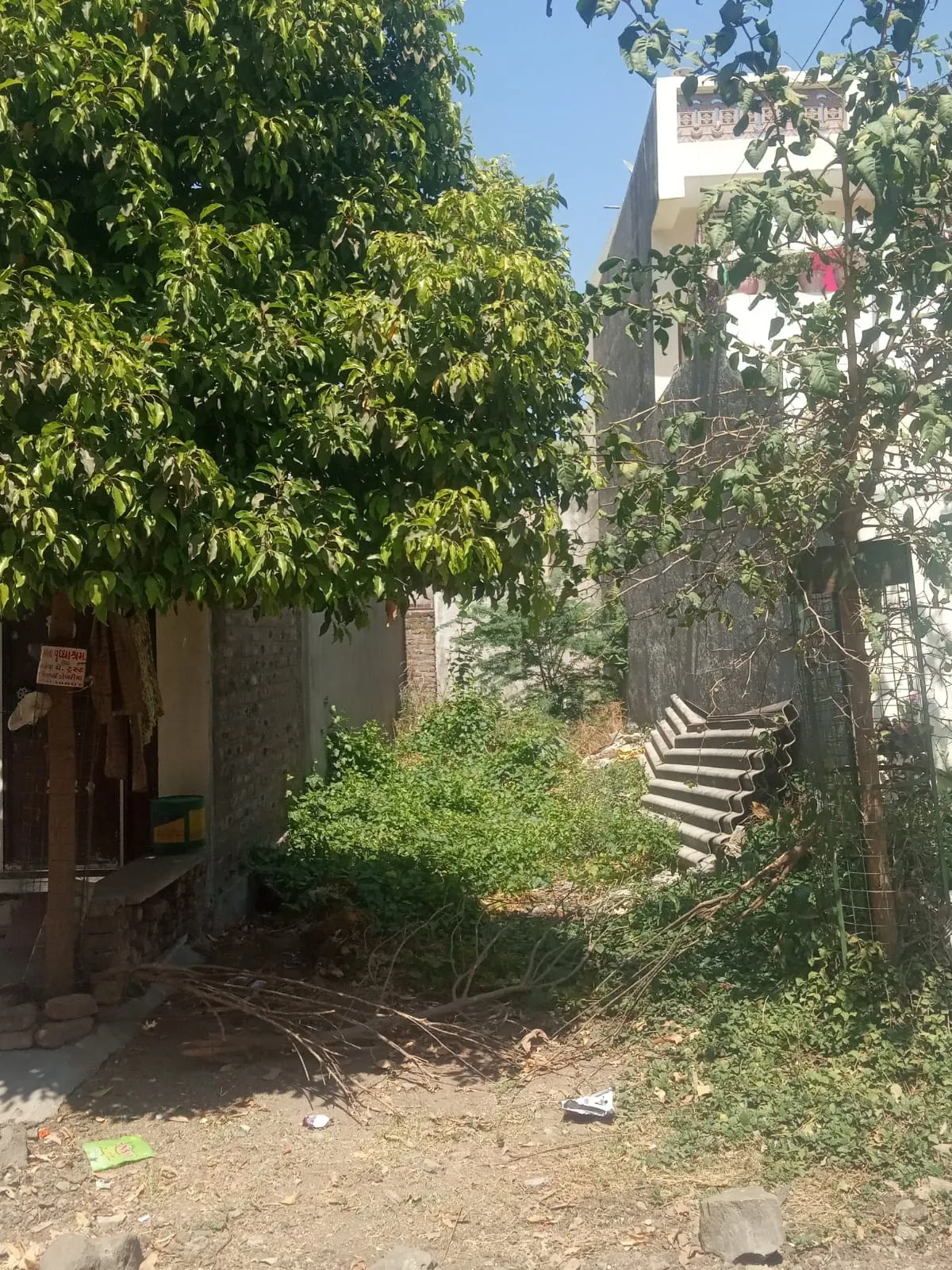 Title clear plot for sale