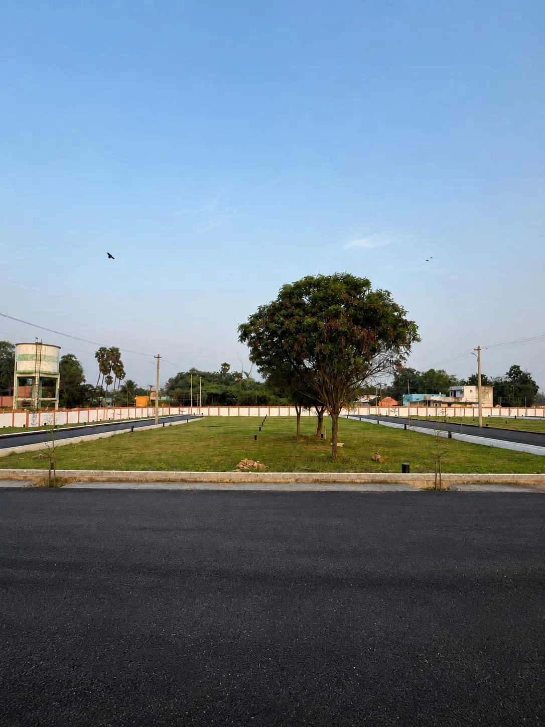 PREMIUM PLOTS IN REDHILLS ( CMDA AND RERA APRROVED PLOTS ) 2