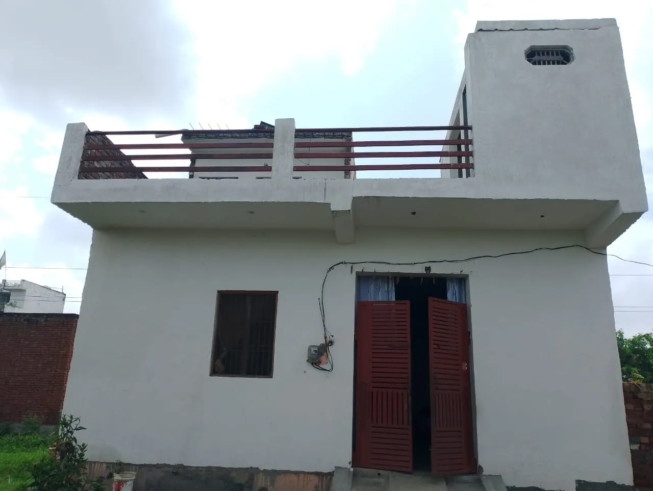 sale karna ha urgent