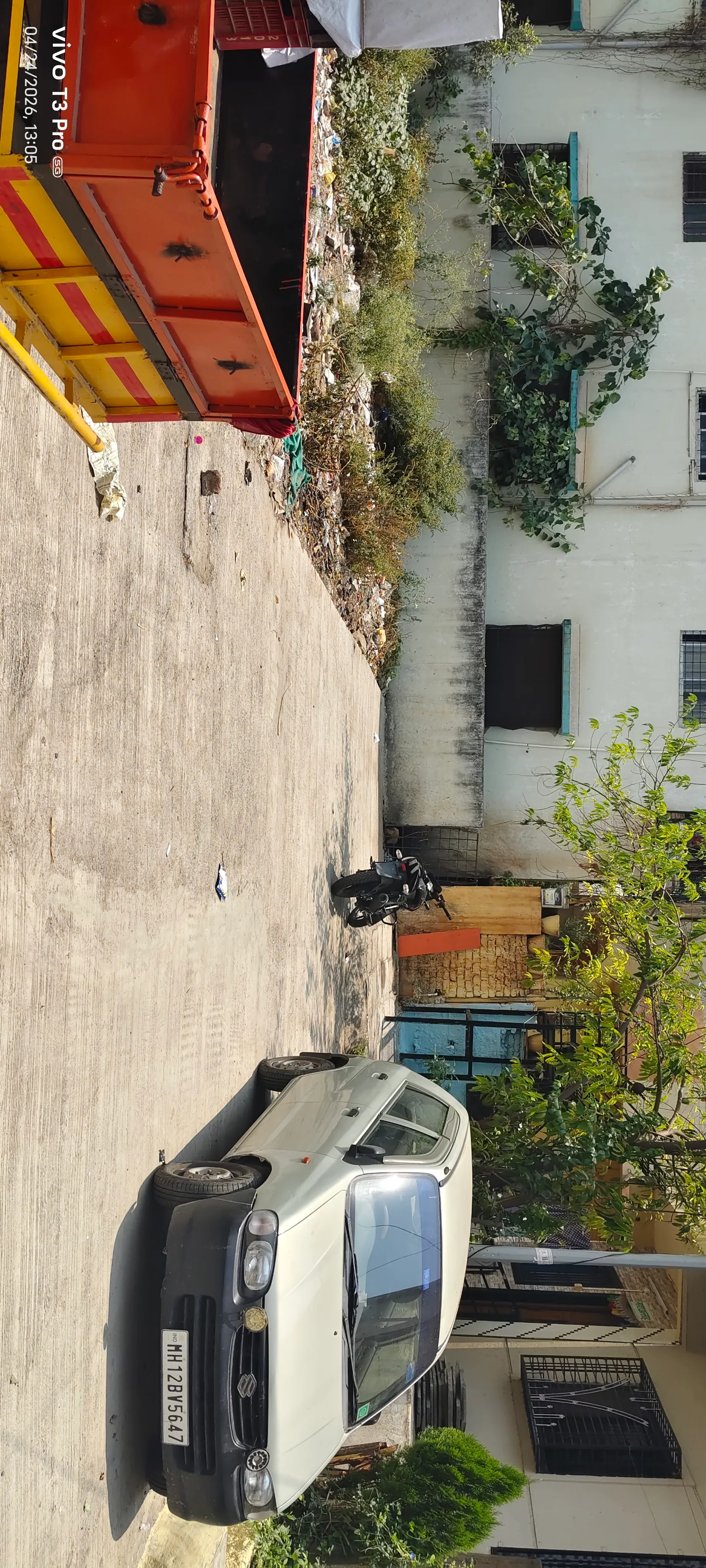 good 4000sq plot in daund 2