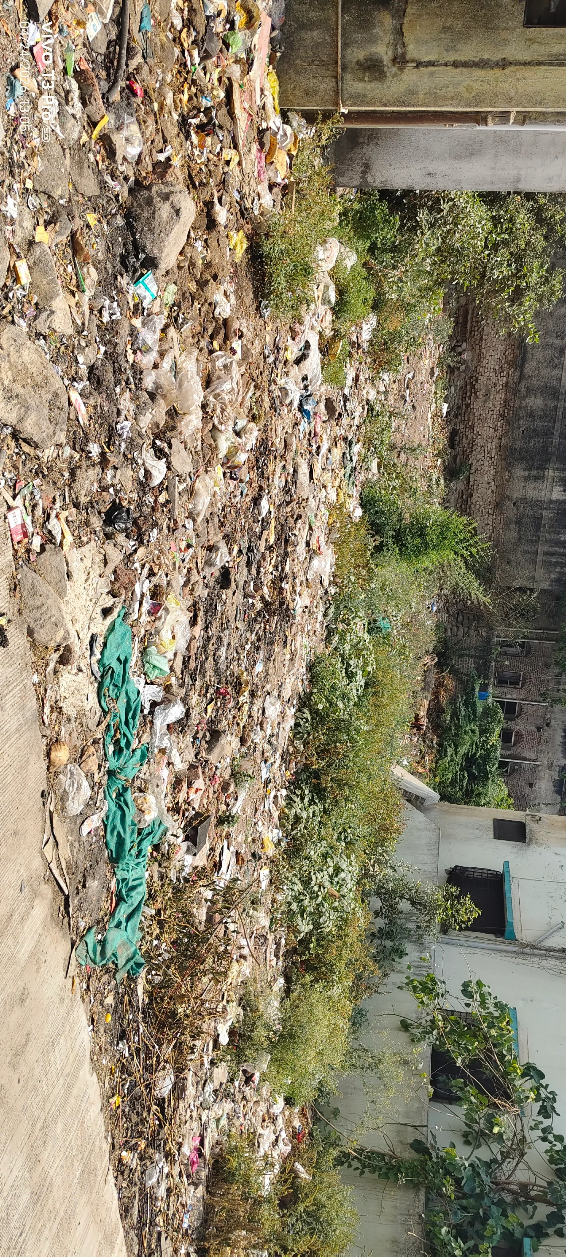 good 4000sq plot in daund