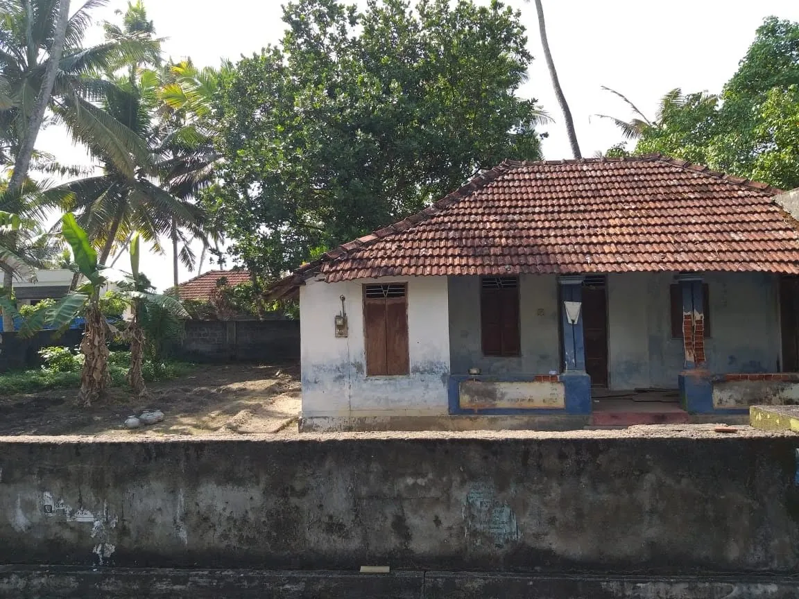 Beachside Prime Land for Sale in Cherthala – Direct Owner!