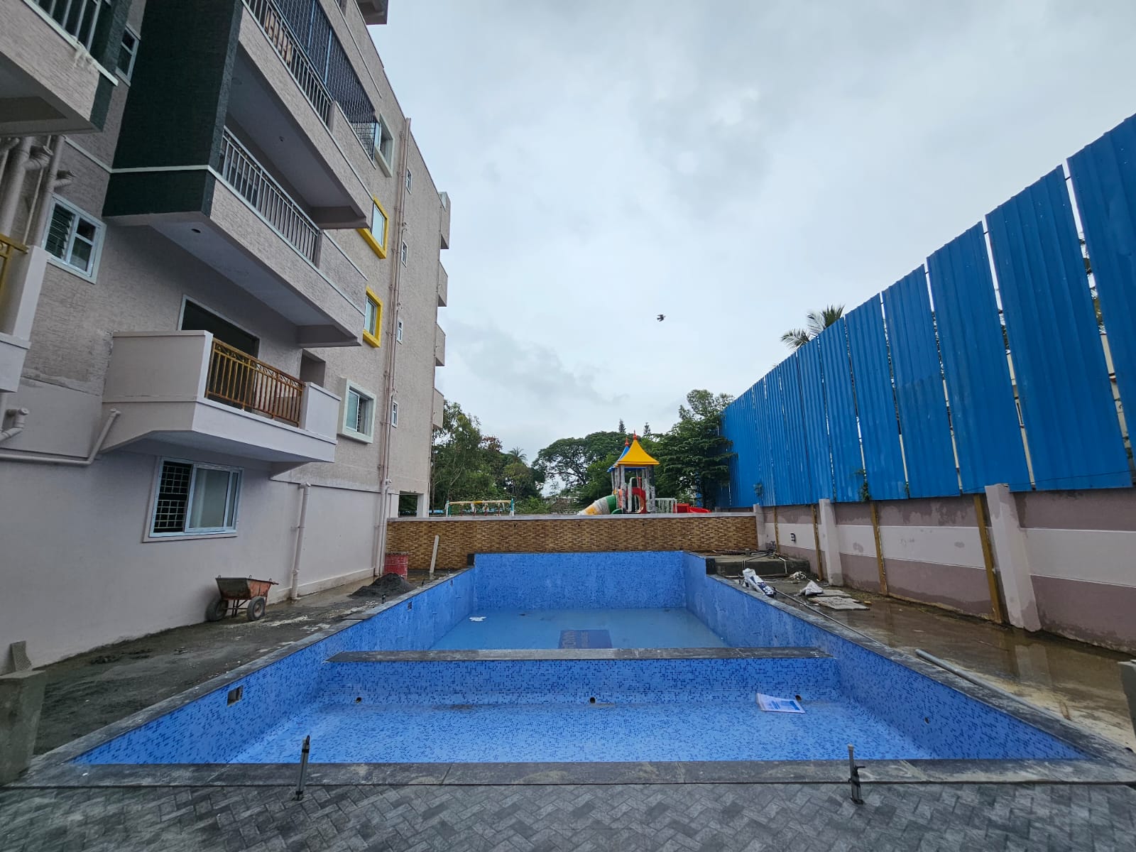 Hot Property Alert – 2 & 3BHK Flats Selling Fast